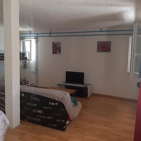 Gogo Location 1 Apartman Forest-Saint-Julien Kültér fotó