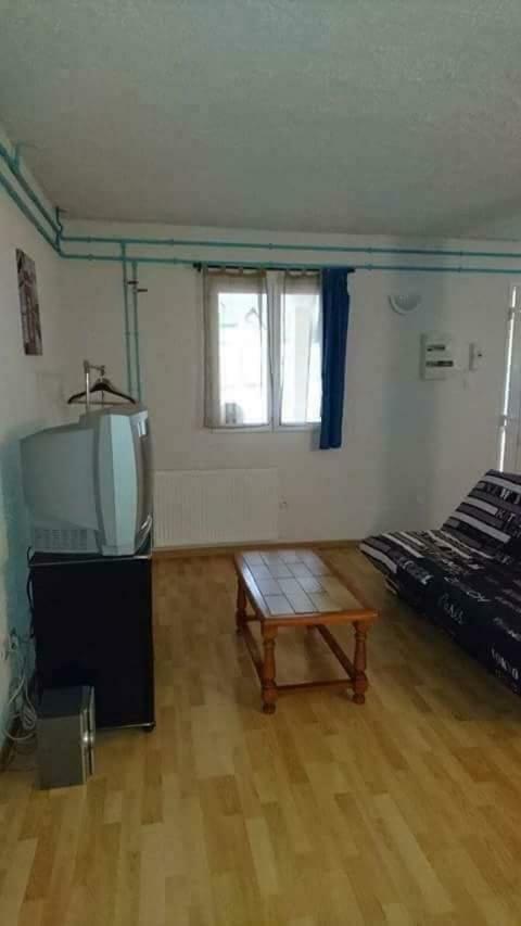 Gogo Location 1 Apartman Forest-Saint-Julien Kültér fotó